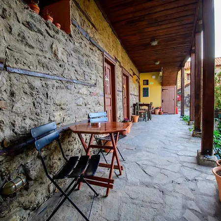 Agios Germanos Hotel Otel 4*
