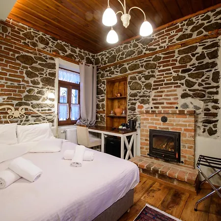 Agios Germanos Hotel Otel