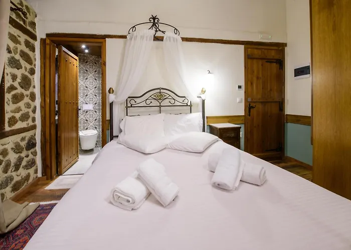 Agios Germanos hotel prespes