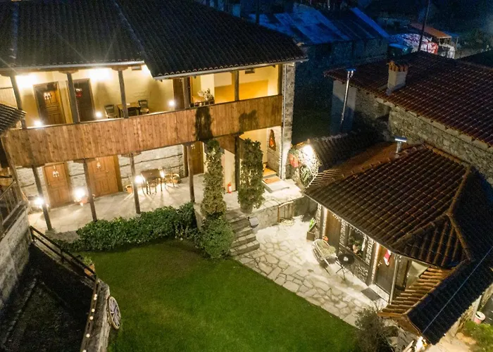 Agios Germanos hotel prespes Agios Germanós