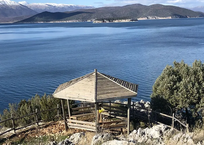 Agios Germanos hotel prespes Hotel Agios Germanós